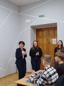 Зимова профорієнтаційна школа «Економіка. Аналітика. Право в бізнесі»